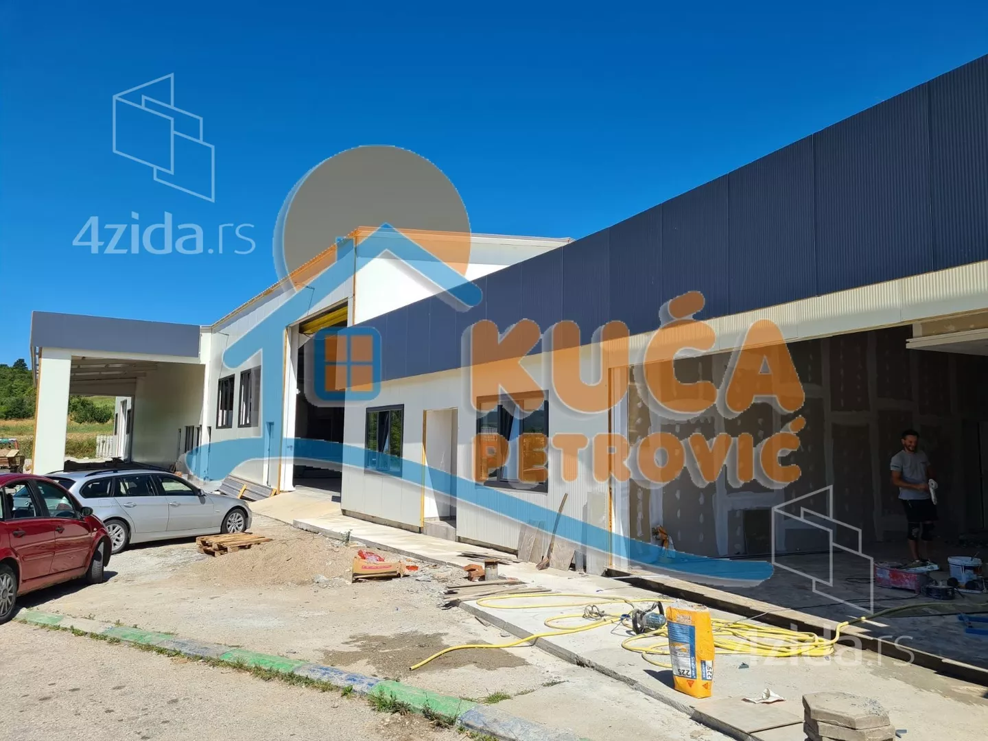 Lokal | 4zida
