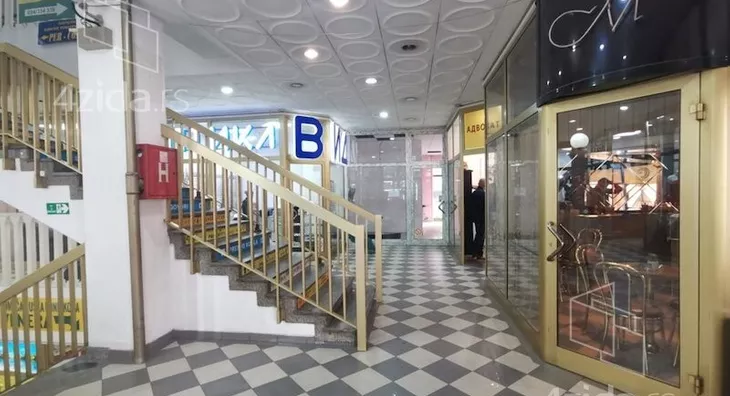 Poslovni prostor | 4zida