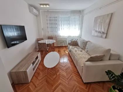 Strahinjića Bana | 4zida.rs