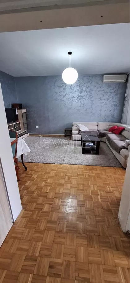 Bulevar Oslobođenja | 4zida.rs
