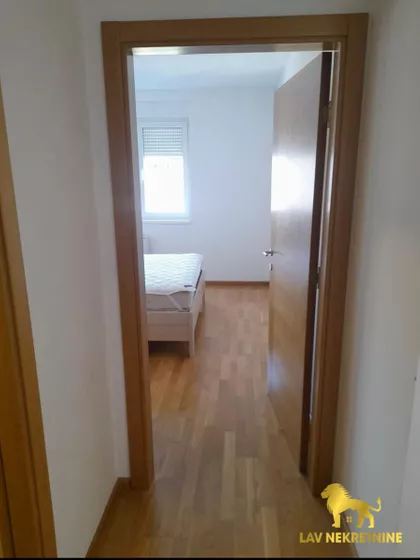 TRG SAVE VUKOSAVLJEVA | 4zida.rs