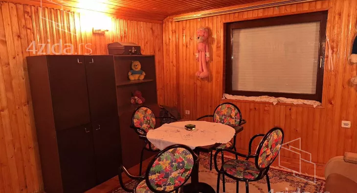 4-etažna kuća | 4zida