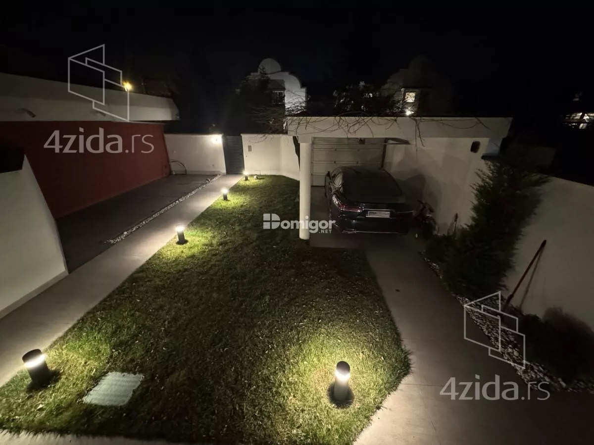 Kuća | 4zida