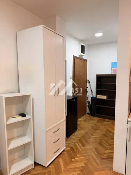 Petra Drapšina | 4zida.rs