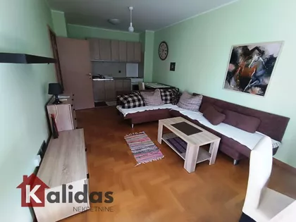 Cara Dušana | 4zida.rs