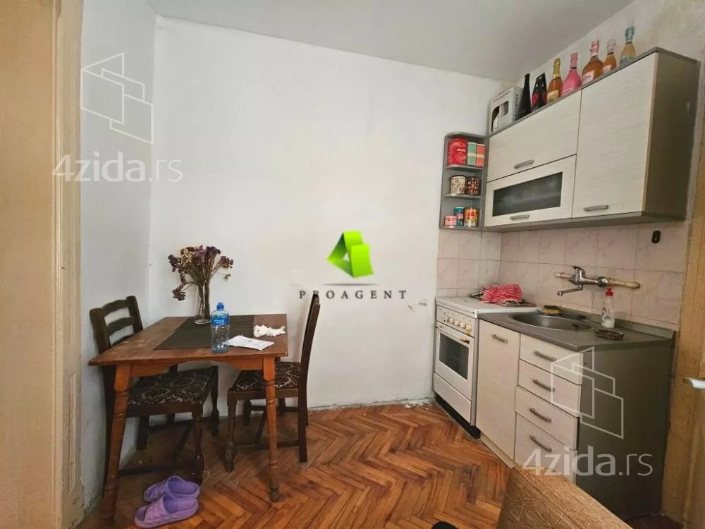 Garsonjera | 4zida