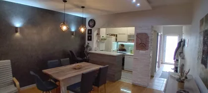 Mali Radanovac | 4zida.rs