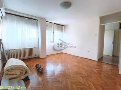 Ustanička | 4zida.rs