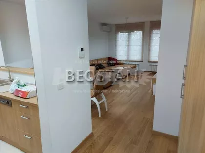 Tadije Sondermajera | 4zida.rs