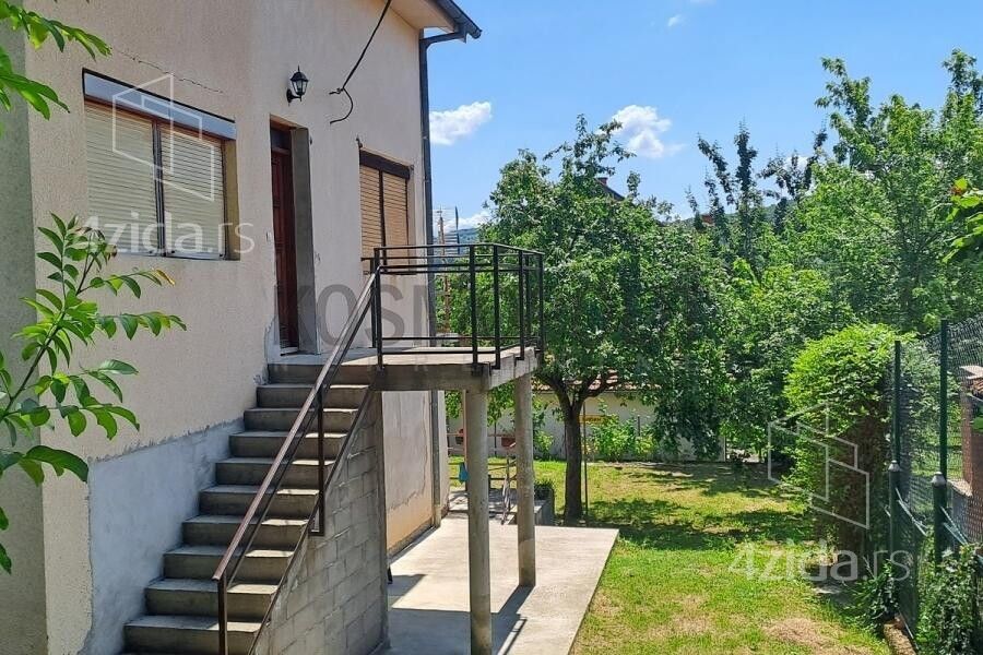 Kuća – Mionica - Više