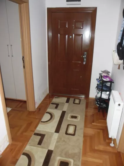 Skerlićeva | 4zida.rs