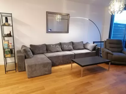 Pregrevica | 4zida.rs