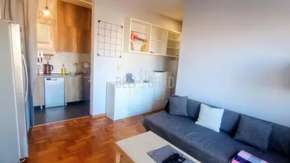 Miljana Miljanića | 4zida.rs