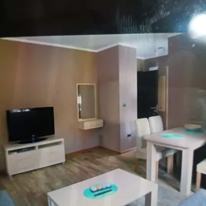 Okolne lokacije | 4zida.rs