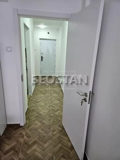 Pariske Komune | 4zida.rs