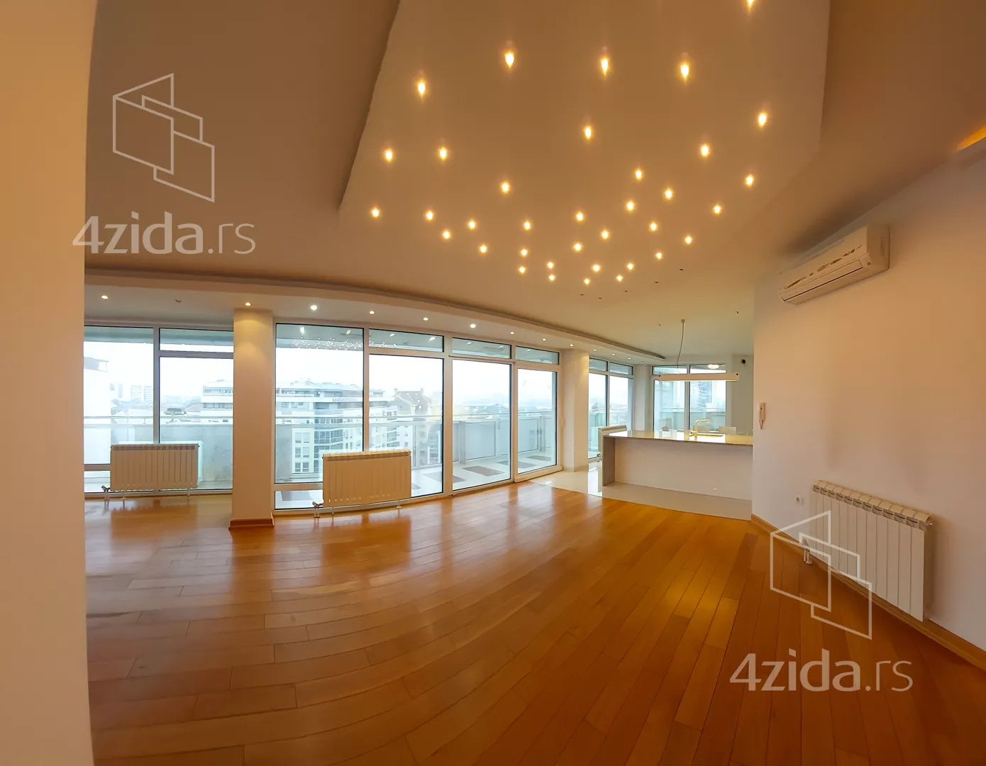 Petosoban stan | 4zida