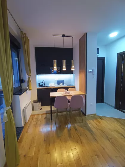 Kiridžijska 35B | 4zida.rs