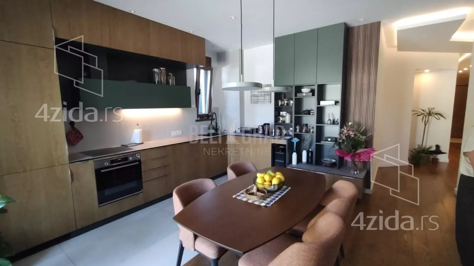 Četvorosoban stan | 4zida