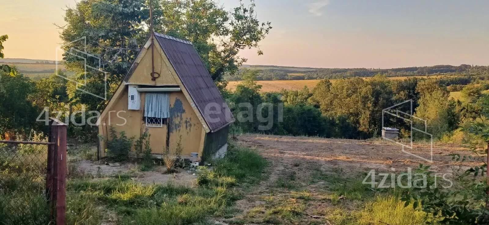 Građevinsko zemljište | 4zida