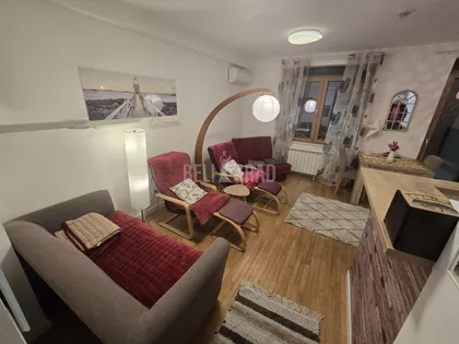 Vase Pelagića | 4zida.rs