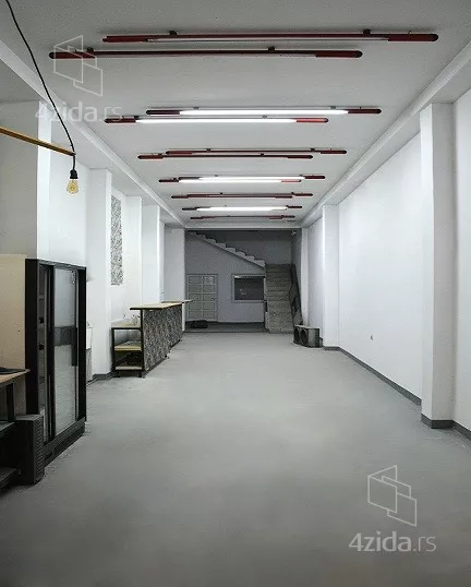 Poslovni prostor | 4zida