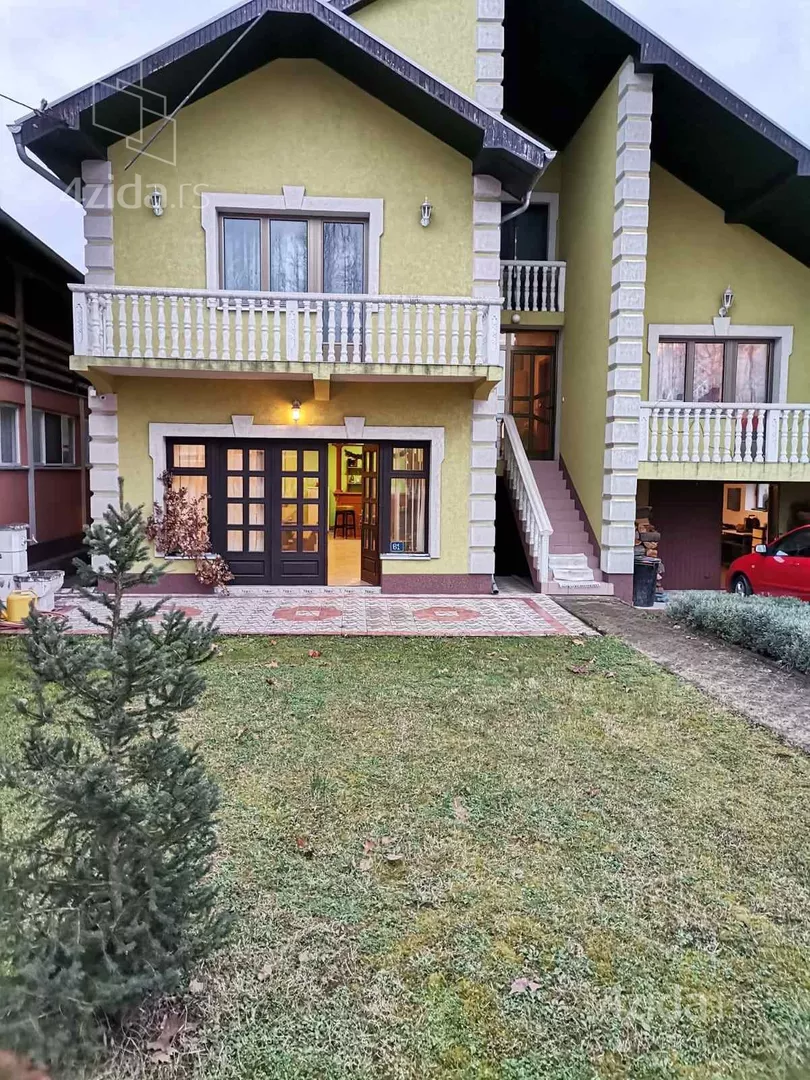 3-etažna kuća | 4zida