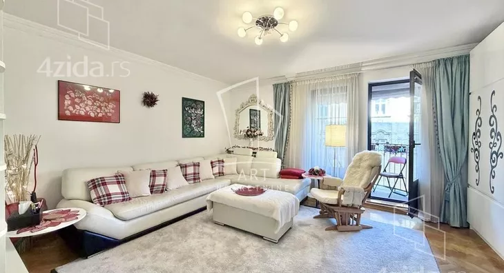 Petosoban stan | 4zida