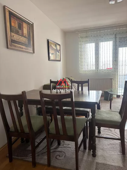 Bulevar Cara Lazara | 4zida.rs