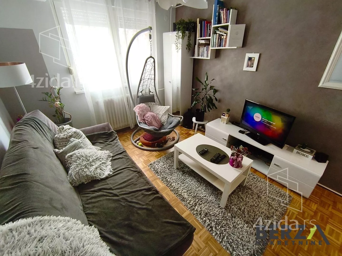 Dvoiposoban stan | 4zida