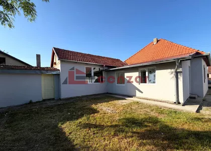 Mali Bajmok | 4zida.rs