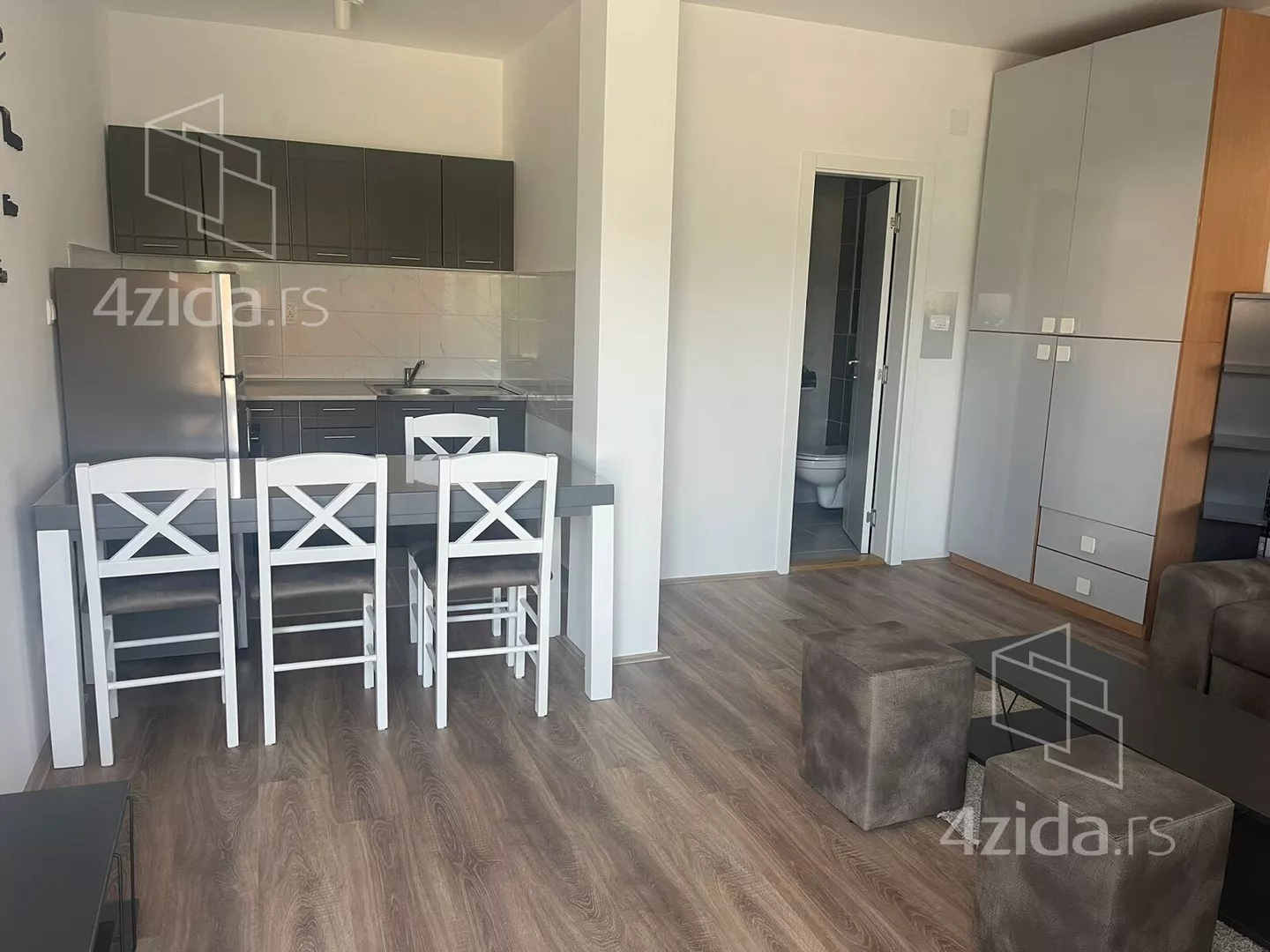 Garsonjera | 4zida