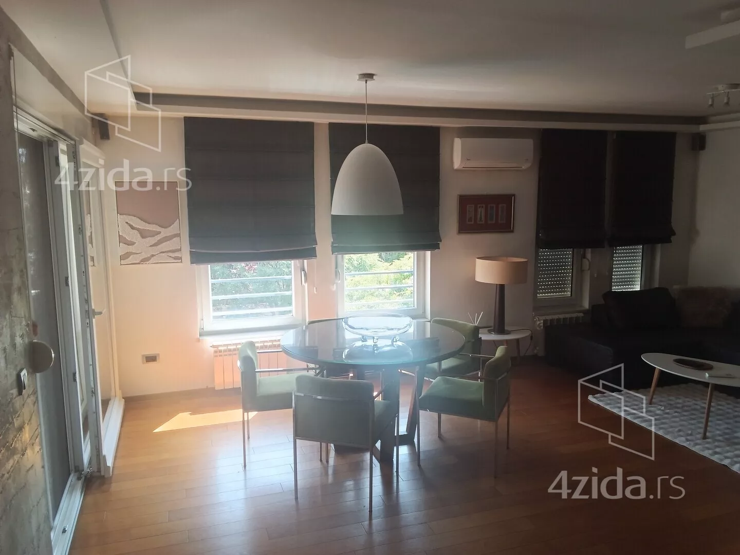 Troiposoban stan | 4zida