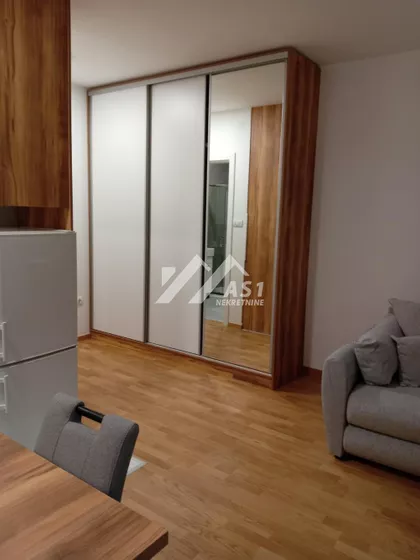 Petefi Šandora | 4zida.rs