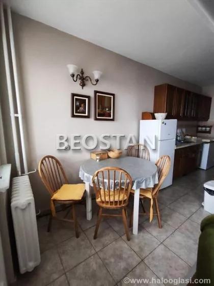 Pere Segedinca | 4zida.rs