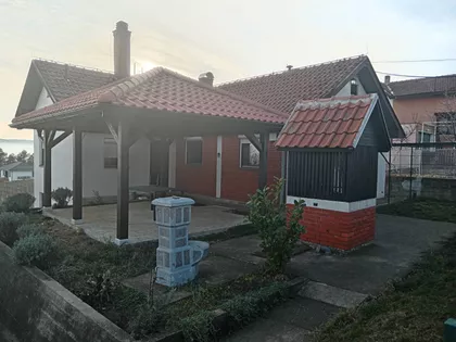 Orašački Put 128 | 4zida.rs