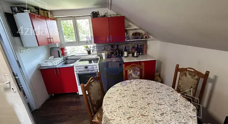 3-etažna kuća | 4zida