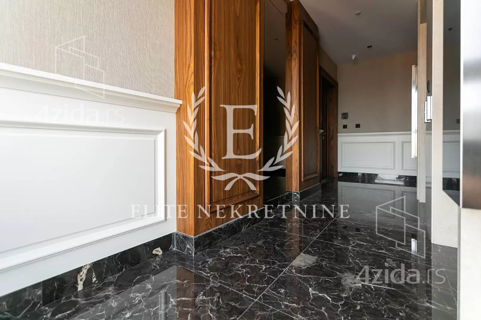 Petosoban stan | 4zida