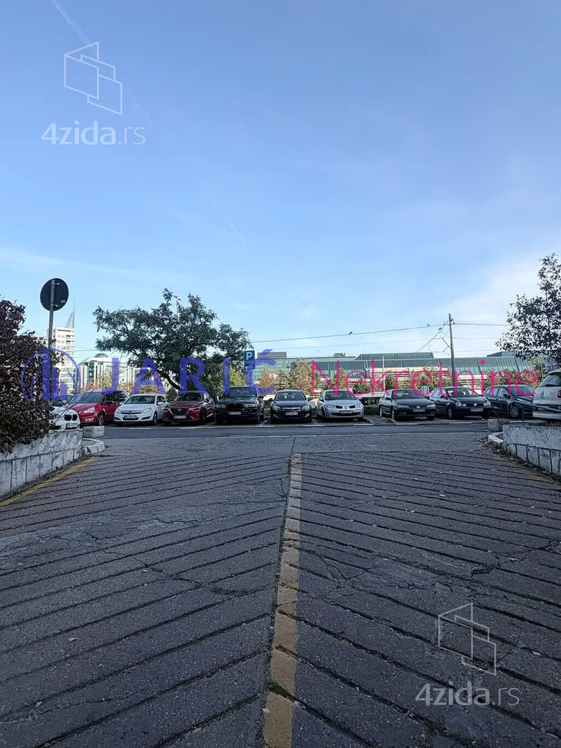 Garaža | 4zida