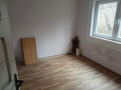 Veliki Crljeni | 4zida.rs
