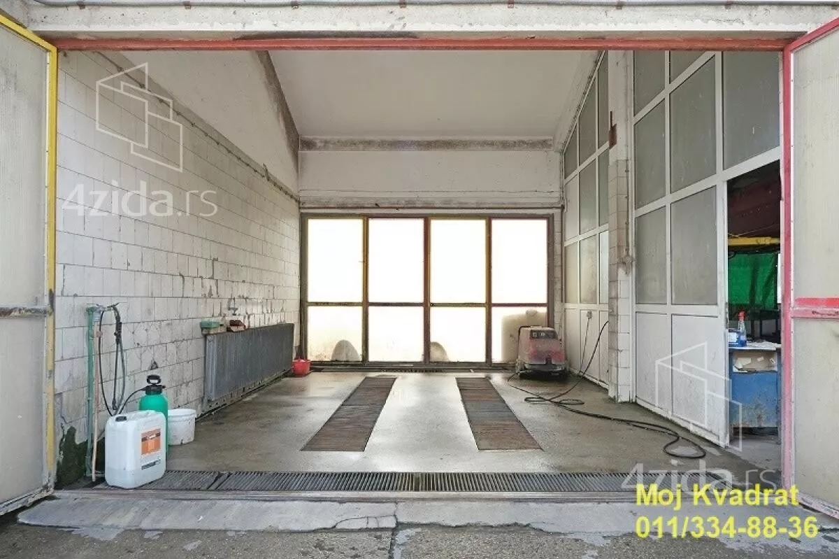 Plac | 4zida