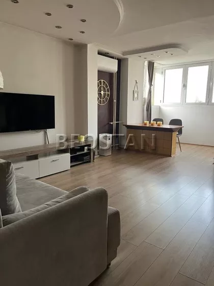 Gandijeva | 4zida.rs