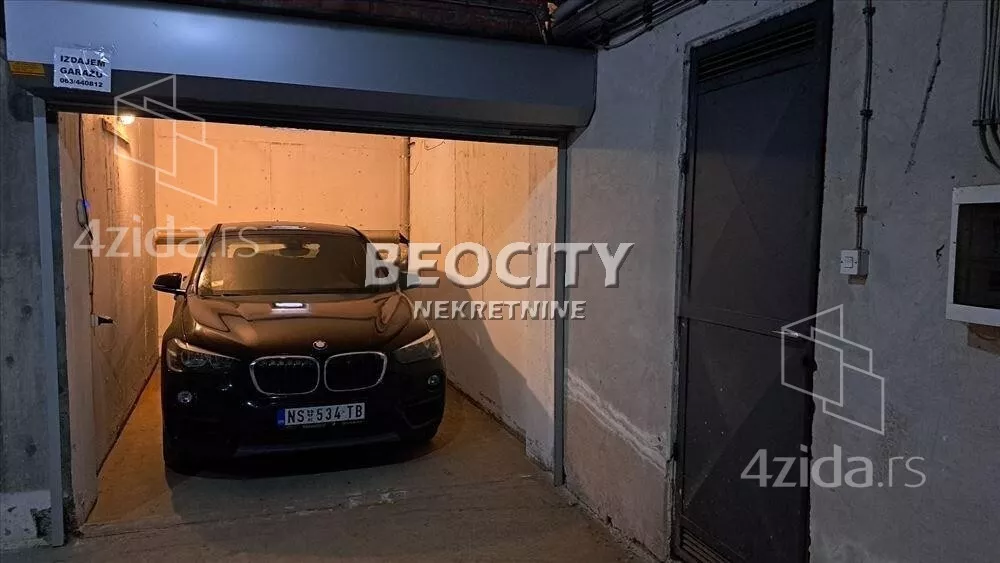 Garaža/Parking | 4zida