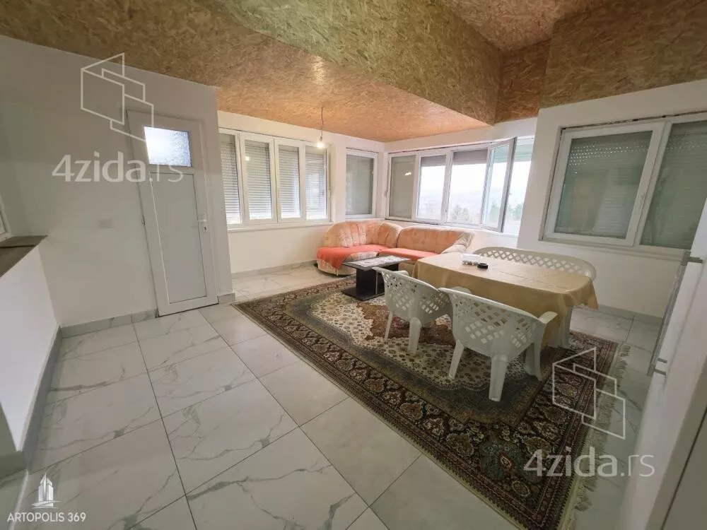 3-etažna kuća | 4zida