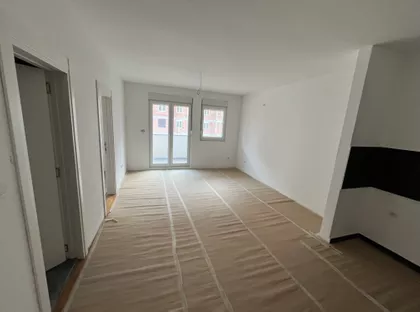 Aleksandra Bugarskog | 4zida.rs