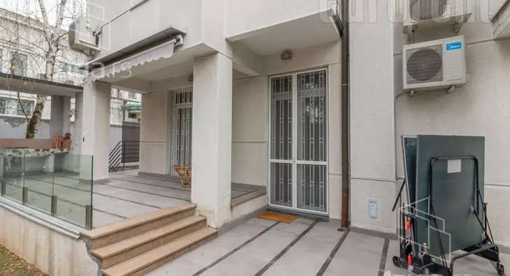 4-etažna kuća | 4zida