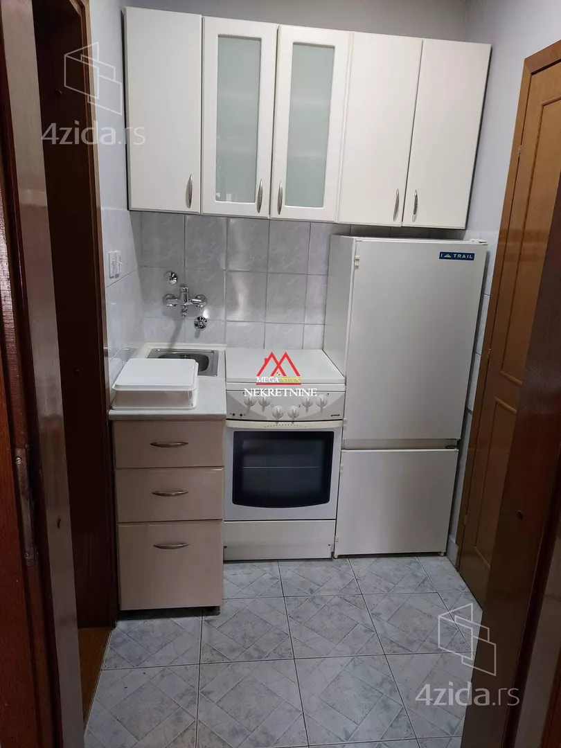 Garsonjera | 4zida