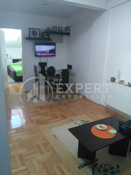 Kej Kola srpskih sestara | 4zida.rs