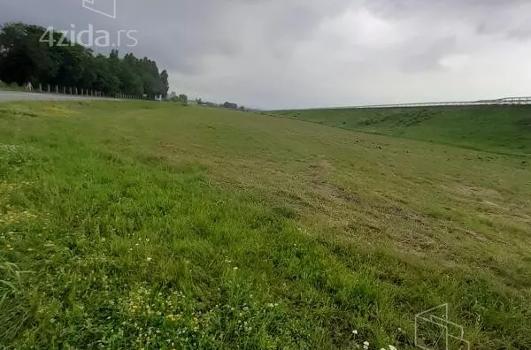 Industrijsko zemljište | 4zida
