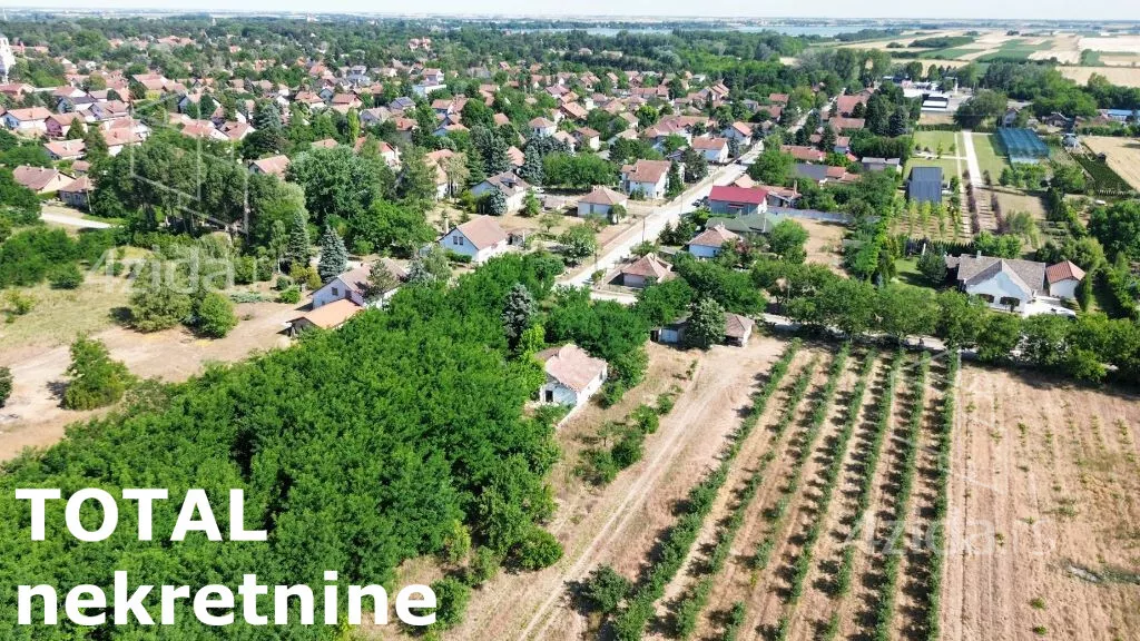 Plac | 4zida