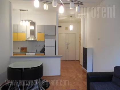 KNEZ MIHAILOVA | 4zida.rs